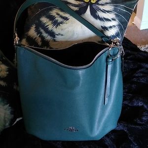 Nwt  Coach Beautiful roomy Coach bag